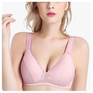 NWT LilySilk Lightweight Knitted Silk Wireless Bra Pink Comfort Bra
